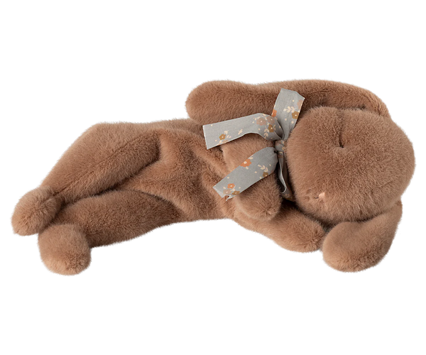 Sleeping bunny plush, Small - Soft brown - Linzis