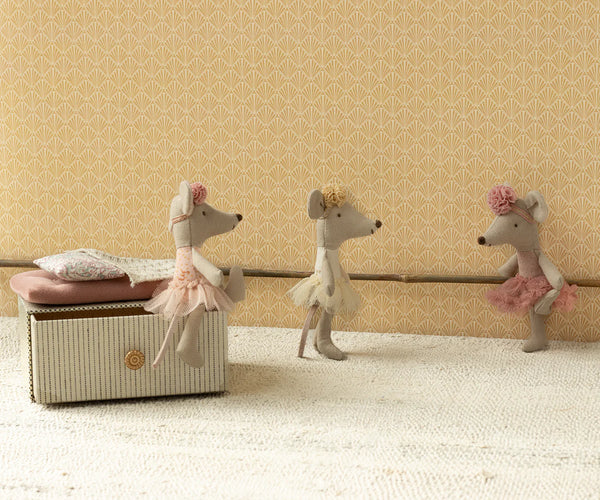 Ballerina Mouse, Little Sister - Off White - Linzis