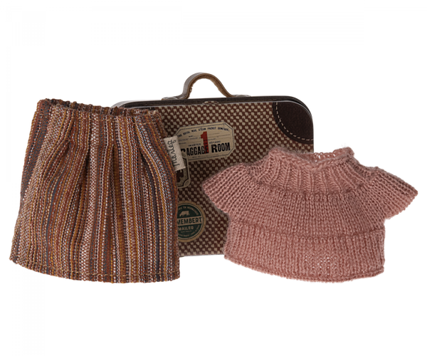 Knitted blouse and skirt in suitcase, Grandma mouse - Linzis