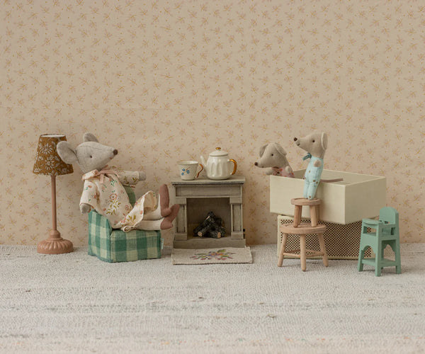 Twins, Baby Mice in Matchbox- New - Linzis