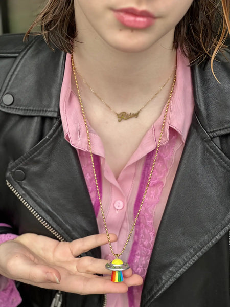 Glow in the Dark Ufo Necklace - Linzis
