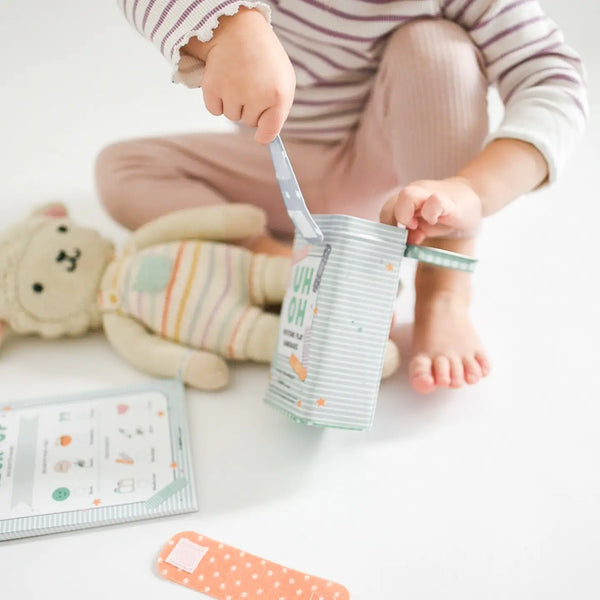 Pretend Play Bandages & Bandaid Tin - Linzis