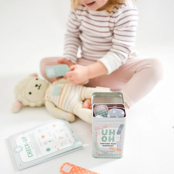 Pretend Play Bandages & Bandaid Tin - Linzis