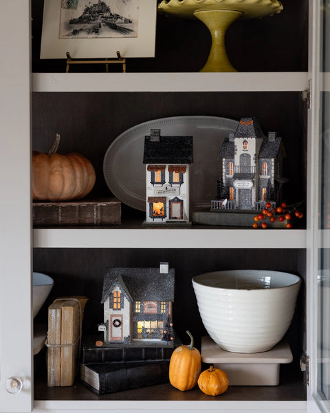 Dead & Breakfast Haunted Village Decor - Linzis