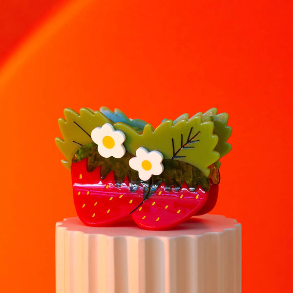Large Strawberries and Flowers Hair Claw Clip - Linzis