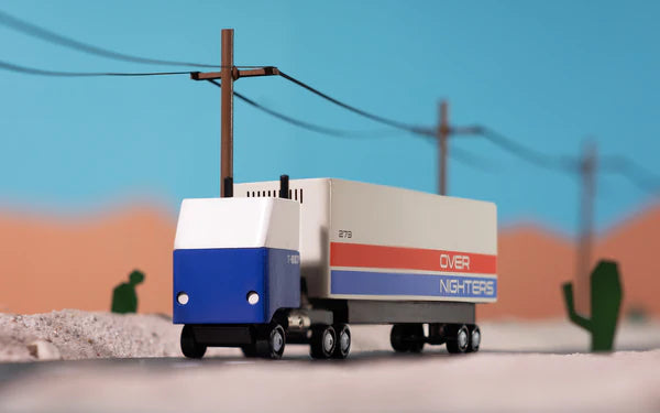Overnighters Semi Truck - Linzis