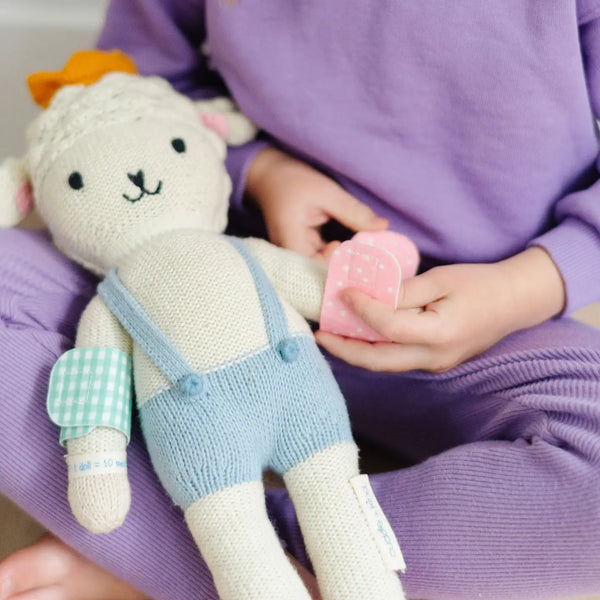 Pretend Play Bandages & Bandaid Tin - Linzis
