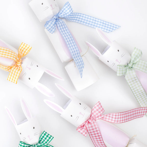 Gingham Bow Bunny Crackers - Linzis