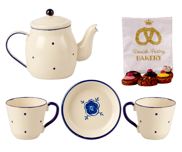 Tea & Biscuits for Two - Linzis