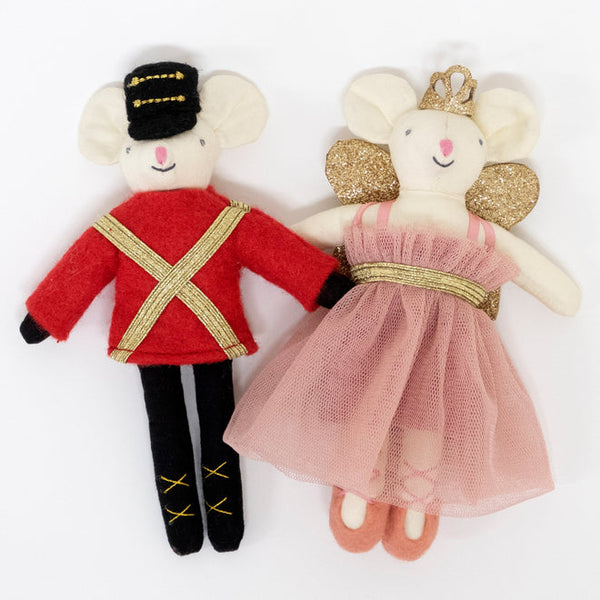 Theatre Suitcase & Ballet Dancer Dolls - Linzis